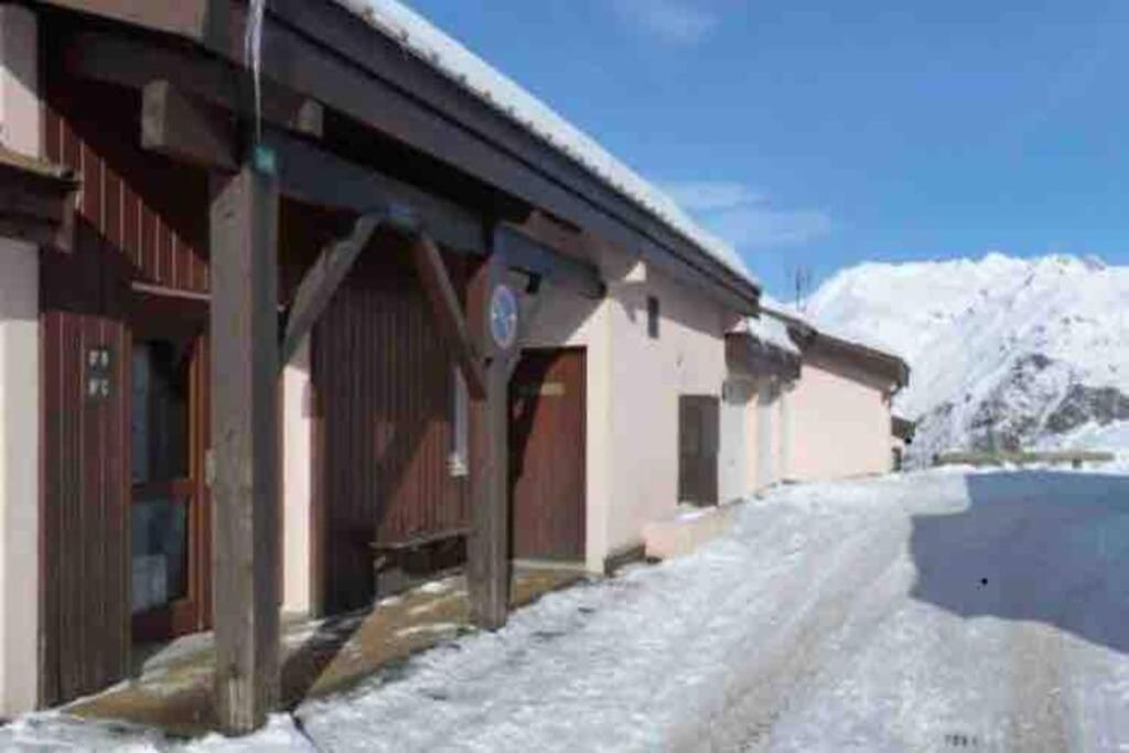 Petit Appartement Labellise Les 2 Alpes Residence Arc En Ciel Telesiege Petite Aiguille Les Deux Alpes Exterior photo