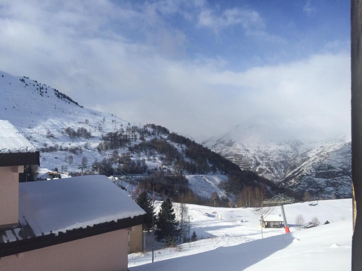 Petit Appartement Labellise Les 2 Alpes Residence Arc En Ciel Telesiege Petite Aiguille Les Deux Alpes Exterior photo